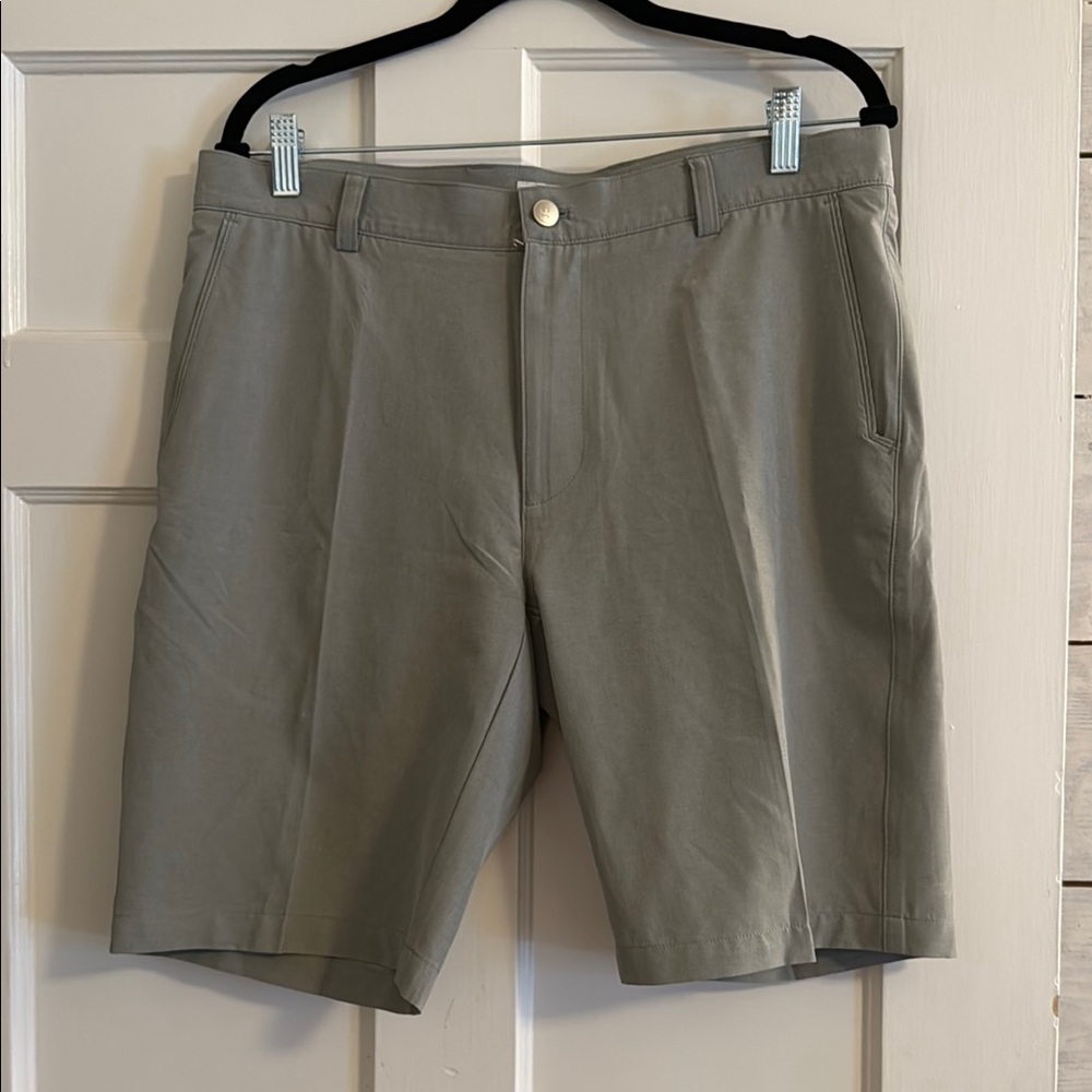 Men's Olive Green Shorts